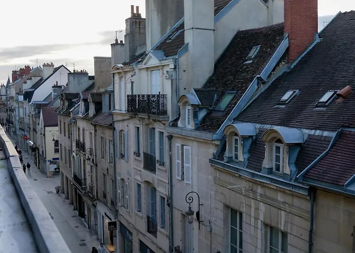 Hypercentre - Loge Pompon